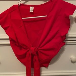 Red tie crop top ruffle sleeves